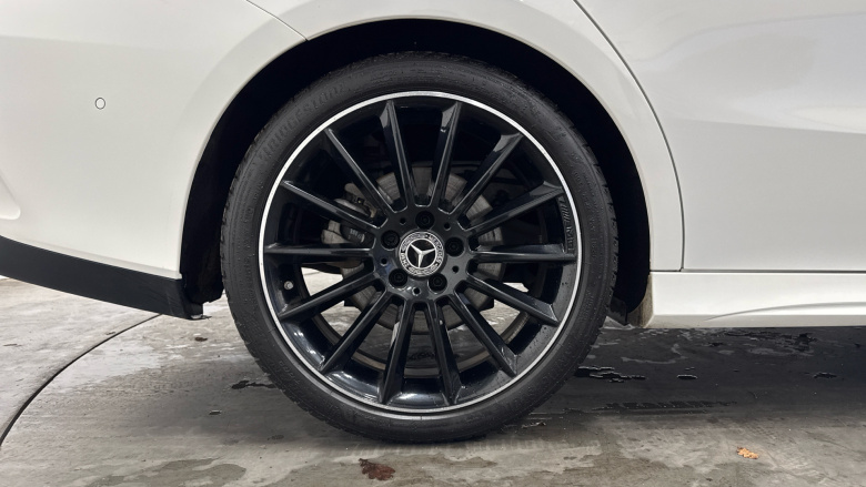 Mercedes-Benz CLA 220d AMG Line Premium + Night Ed 5dr Tip Auto Diesel Estate